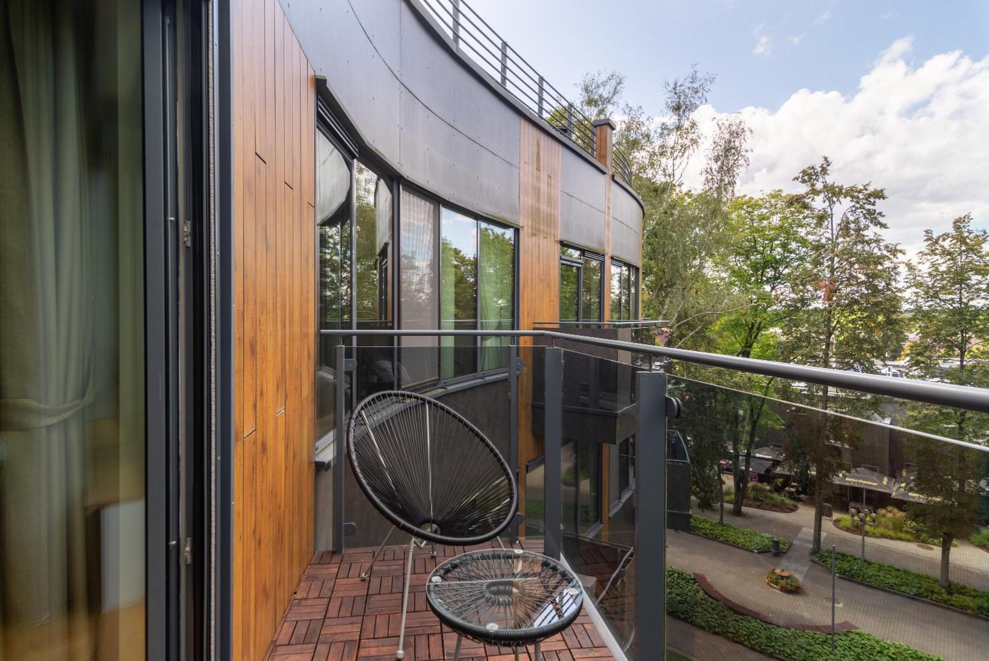 2 Bedroom Apt, 2 Garage Spots & Balconies, Self Check-In, By Cohost Druskininkai Extérieur photo